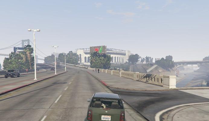 《GTA5》游戏PC版自行车爬墙操作技巧（自行车爬墙攀爬绝技）